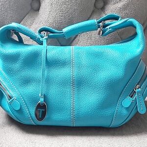 Tod's Turquoise Leather Shoulder Bag by